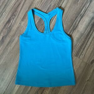 Lululemon Nulu Razorback